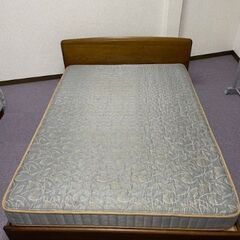 karimoku カリモク家具　ダブルベッド　定価40，50万円...