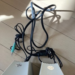 ELECOMスピーカーの画像