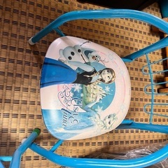 子供用パイプ椅子