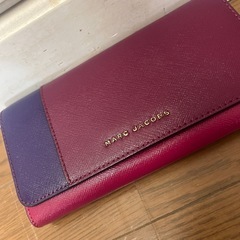 MARC JACOBSの画像