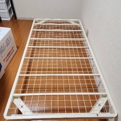 無印　シングル　ベッドフレーム