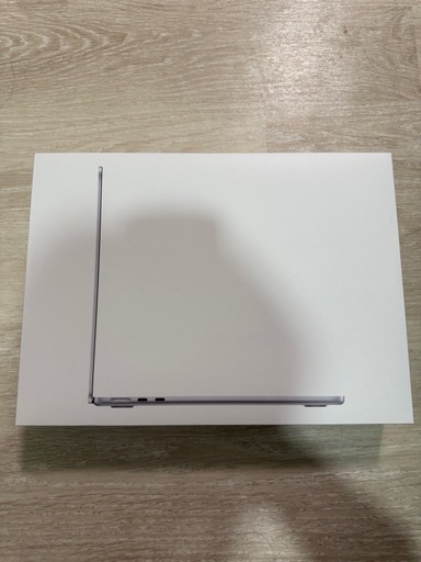 MacBookAir M2 8GBユニファイドメモリ　256GB  SSD 