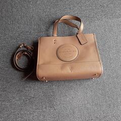 COACHトードバッグの画像