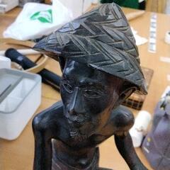 0402-008 バリ　彫刻品の画像