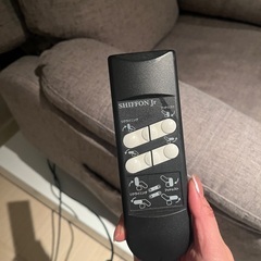 受付終了！4000円電動リクライニングチェア　ネイルマツエクチェアの画像