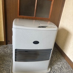 コロナリモコン付き石油ファンヒーター
