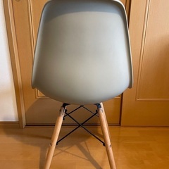 モダンデコ　ダイニングチェアの画像