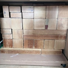 木の大型ブロック