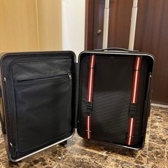 BALLY キャリーケース、スーツケースの画像