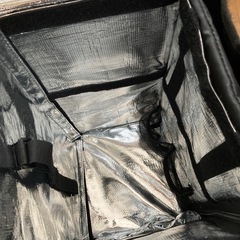 ウーバーイーツバッグ　新品同様の画像