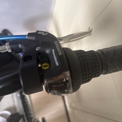 新品同様　限定版　最終折りたたみ変速付き空気入れ付き自転車20インチの画像