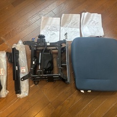 MITSUBISHIキャンターワイドのサスペンションシート 