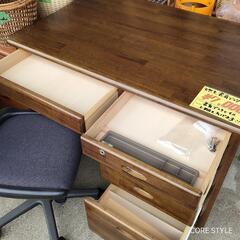 新品未使用品 　天然木　光サンデスク　学習机＆チェアの画像