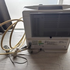 ガスファンヒーター（ホース付き）の画像