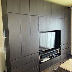 大容量の壁面家具 ディノス 家具突っ張り棒付き