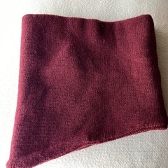 新品未使用品　ネックウォーマー　エンジ色の画像