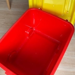キティちゃんおもちゃ用箱の画像