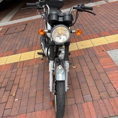 【YAMAHA YB125SP】 低走行　リアボックス付き