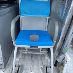 ウチエ シャワーキャリー お風呂 入浴用車椅子