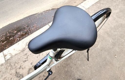 フィナードシティ 26インチ 自転車 26インチ 6段変速 アイボリー