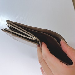 【交渉中】アニエスベー　がま口財布の画像