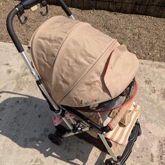 プーさんのベビーカー