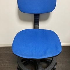 学習椅子