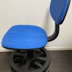 学習椅子の画像