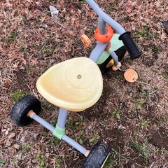 三輪車(黄色の画像