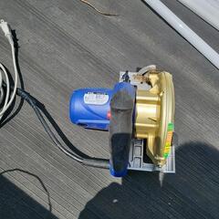 電動式ノコギリ