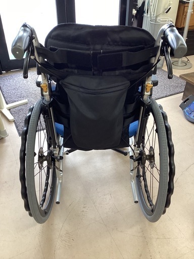 松永製作所　自走式車椅子　NEXT-51B　ブルー　NEXT-CORE　マツナガ　手押し　ブレーキ付き　フットサポート　青　エアータイ