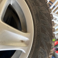 スパイクタイヤ  185/65R14 ホイール付き4本セットの画像