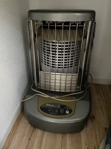 早い者勝ち！業務用ストーブ