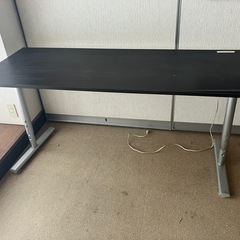 ロングテーブル1台お譲りします。