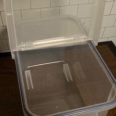 プロテインストッカー 米びつ 密閉容器 の画像