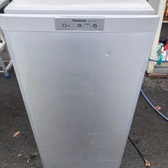 パナソニック　がっちり凍る冷凍庫　120L 11年製