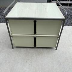 スチール収納　ガレージ　DIYの画像