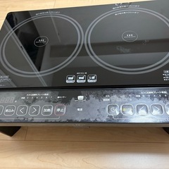 【美品】2口IHコンロ　脚付の画像