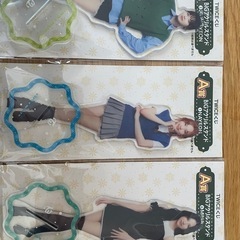 twice アクリルスタンド（1個あたりの値段）
