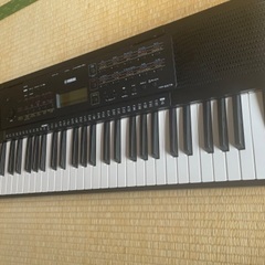 YAMAHA｜ヤマハ 電子キーボード PSR-E273 [61鍵盤]の画像