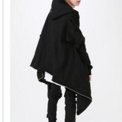 monomania　デザインパーカーの画像