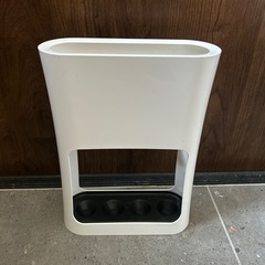 【受渡予定者決定済】傘立て　ニトリ　の画像