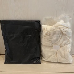 【新品未使用】チェアカバー4セットの画像
