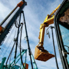 ▼正社員：基礎工事の現場作業員【未経験OK】▼残業ほぼなし！早上がりでも日給保証◎ 大型連休年3回！年間休日110日でプライベートも◎ 未経験スタートが半数！幅広い年齢層が活躍できる環境◎の画像
