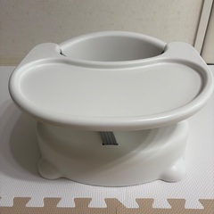 リッチェル　2WAYごきげんチェアKN