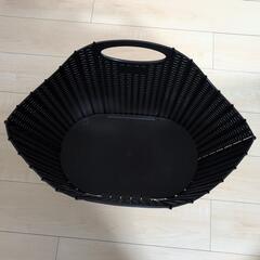 おりたためるランドリーバスケットの画像