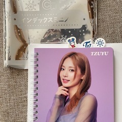 twice ノート（1つあたり700円）の画像