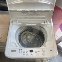 傷ありの為激安！YAMADA　7㎏全自動洗濯機　2023年製　YWM－T70H1　分解洗浄済み　一か月保証付き　【リサイクルショップ道楽屋】の画像