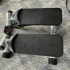 【値下げしました】ステッパー　静音　液晶カウンター(時間・消費カ...
