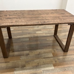 テーブルお売りしますの画像